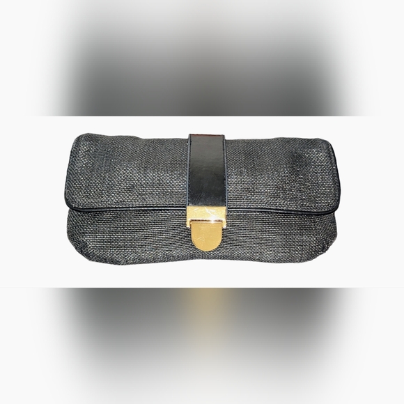 Y2K Banana Republic Small Black Jute Textured Clutch Purse w/ Gold Latch Snap - Picture 1 of 11